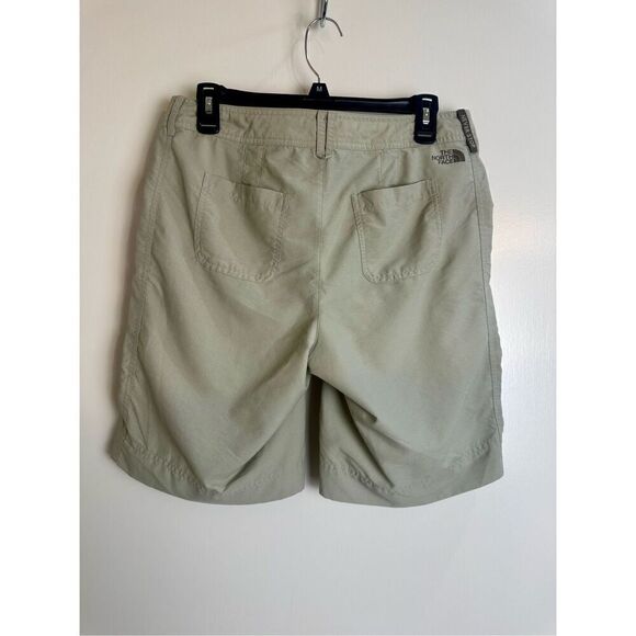 The North Face khaki women’s shorts size 6 - Picture 6 of 10